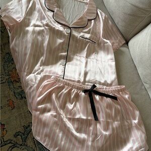 Women’s pajamas - brand new